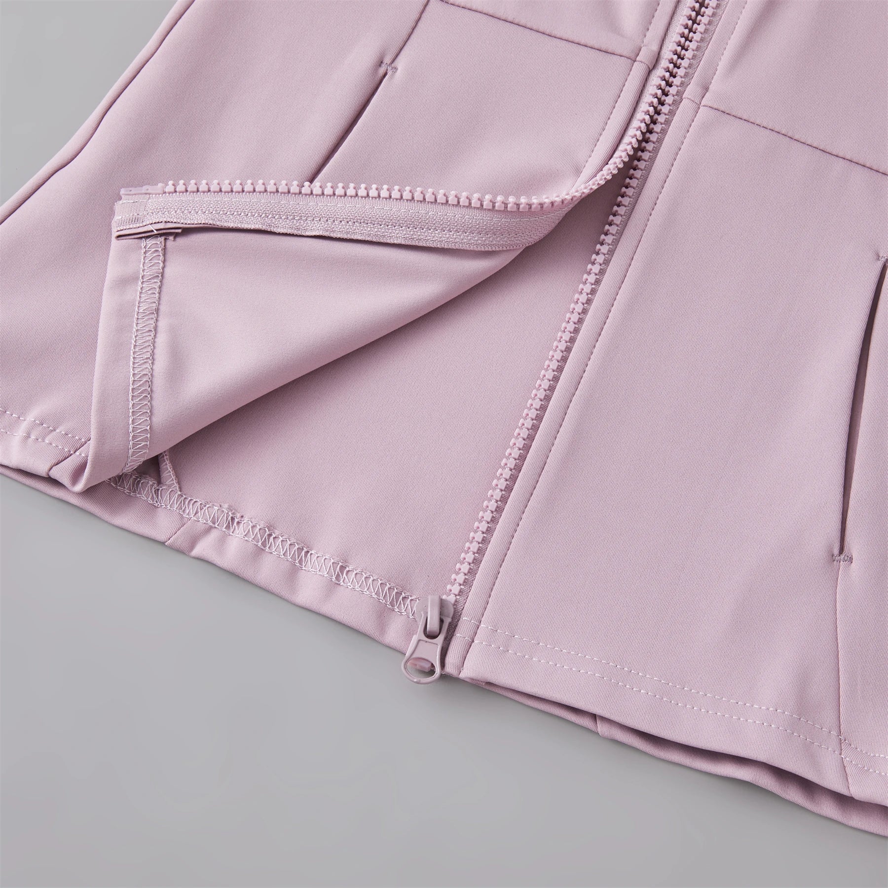 Veste de Sport Femme – Chic et Élégante